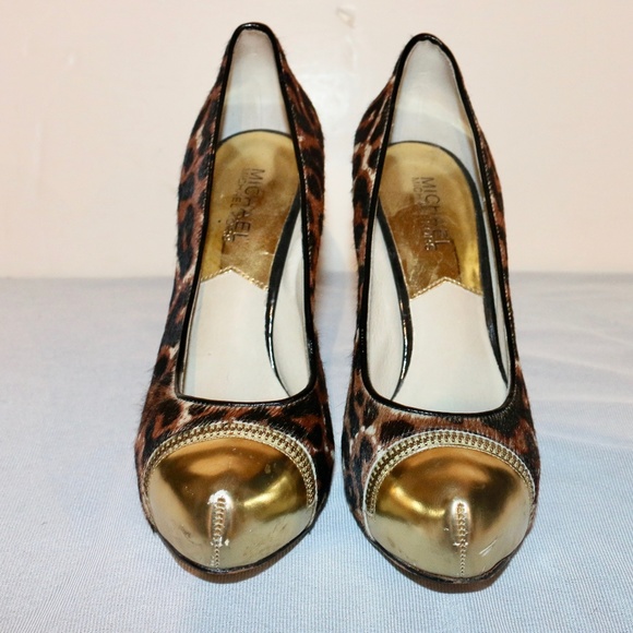 Michael Kors Brown Gold Leopard Print Pumps - Picture 2 of 8